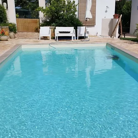 Massa Piscina Willa